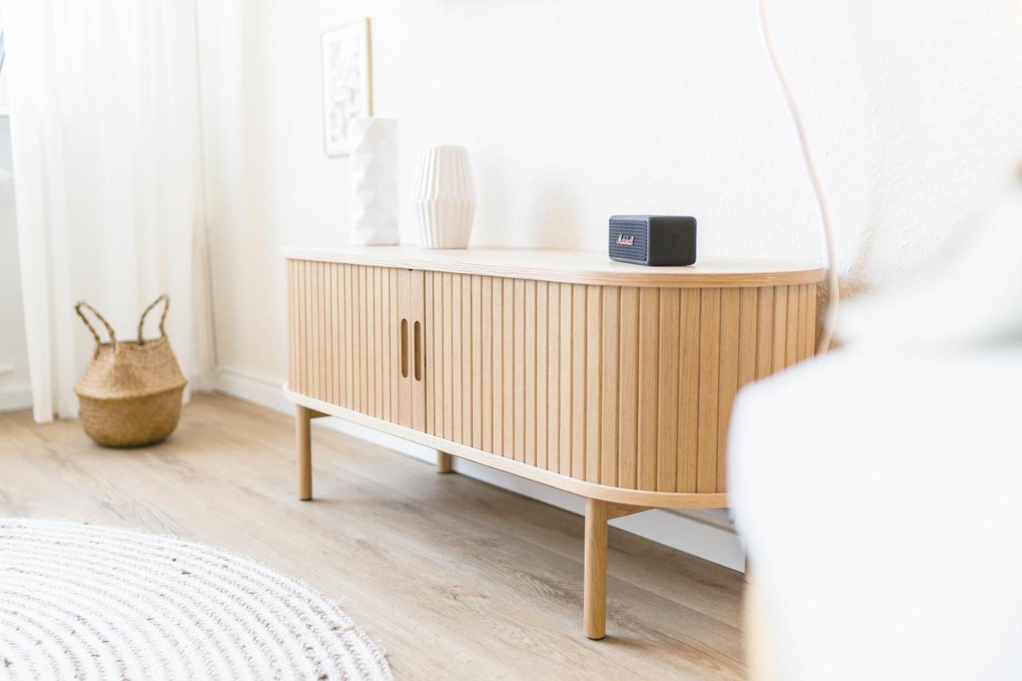 Wolfsburg Innenstadt - Happyhome - Direkt In Der Porschestrasse, 5 Personen & Kind, 3 Zimmer Esterno foto